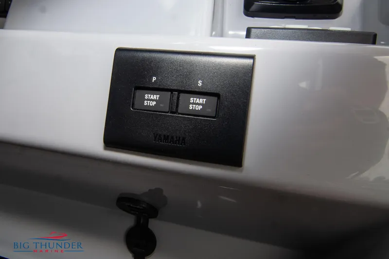  Yacht Photos Pics Yamaha start-stop panel on 2024 Jeanneau Leader 9.0 WA boat dashboard.
