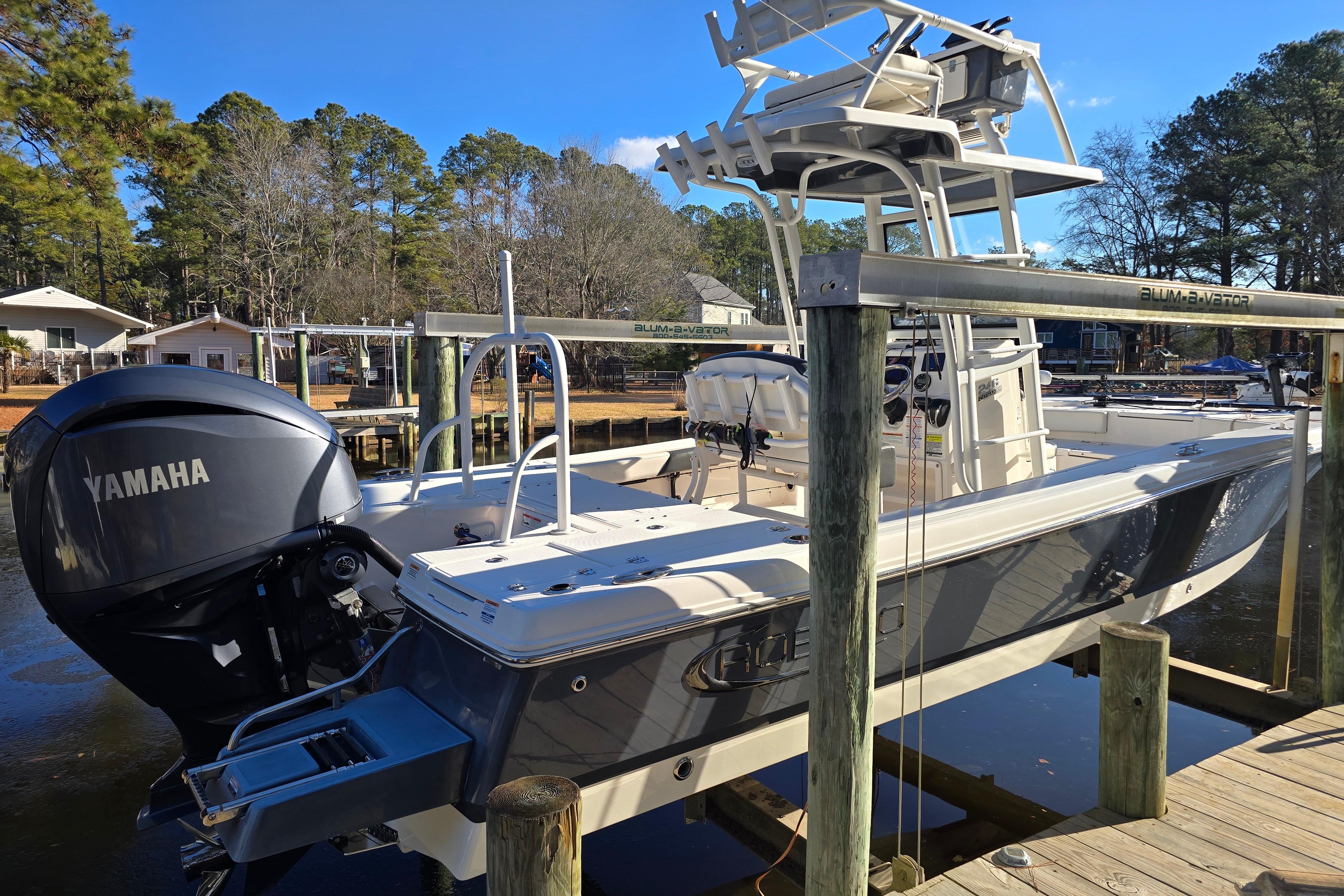 Robalo 246 Cayman SD