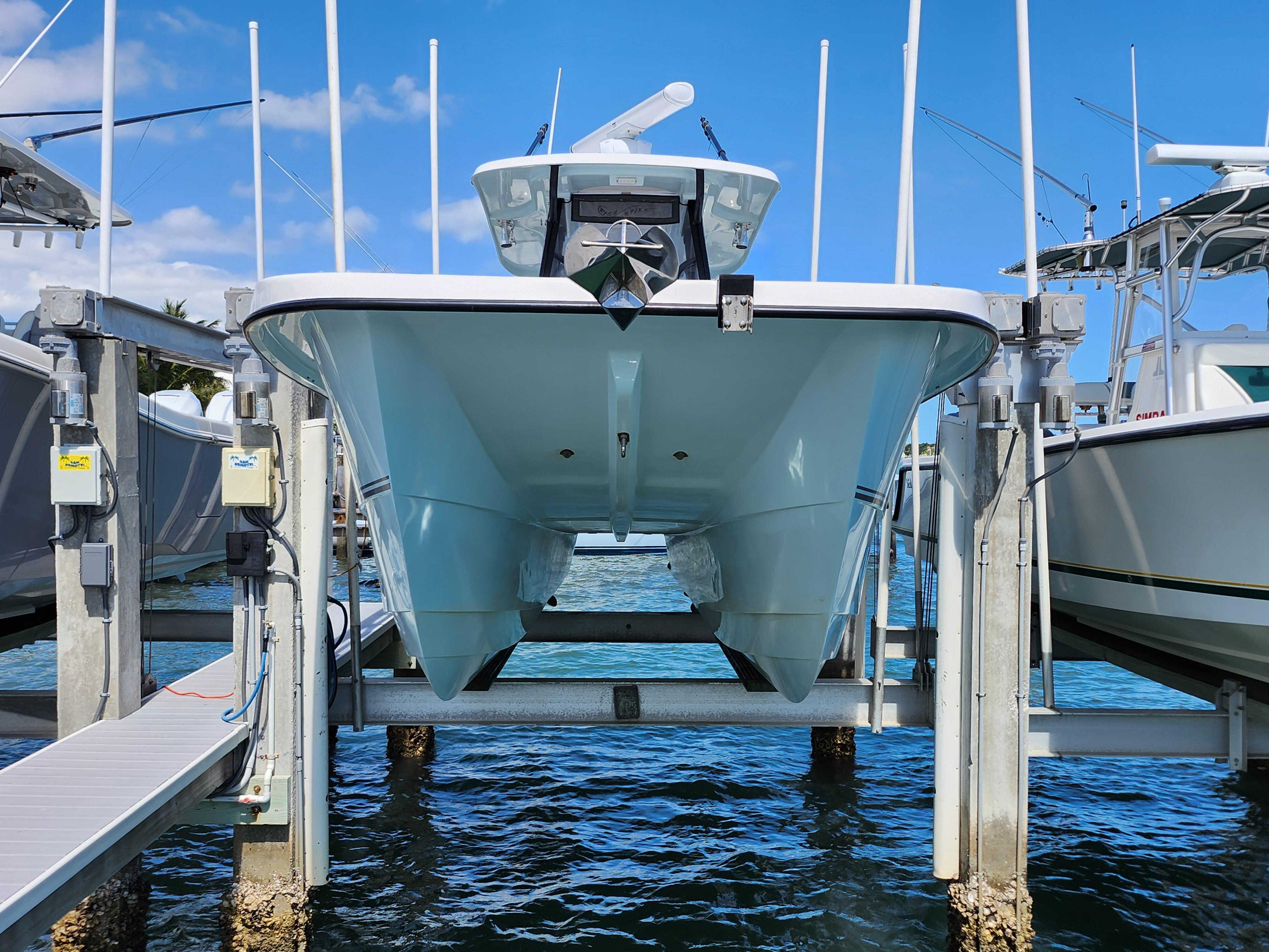 2020 Twin Vee 310 CC GF Center Console for sale - YachtWorld