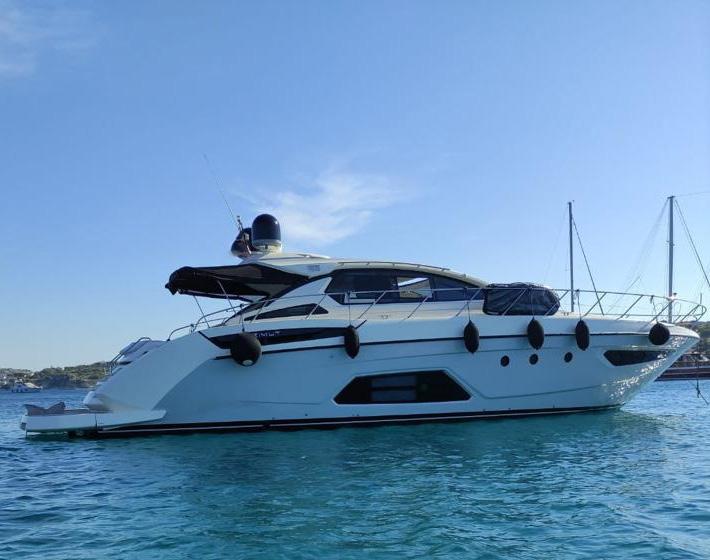 atlantis 58 yacht for sale