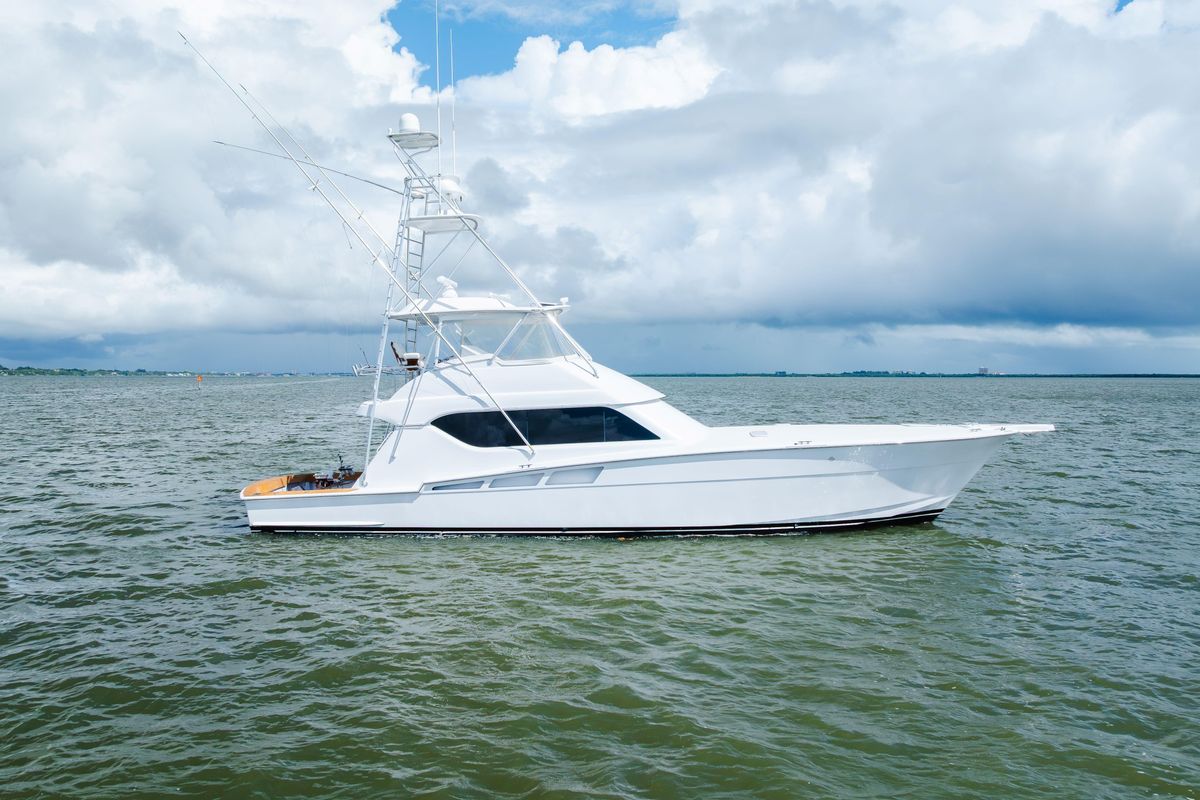 2005 Hatteras 60 