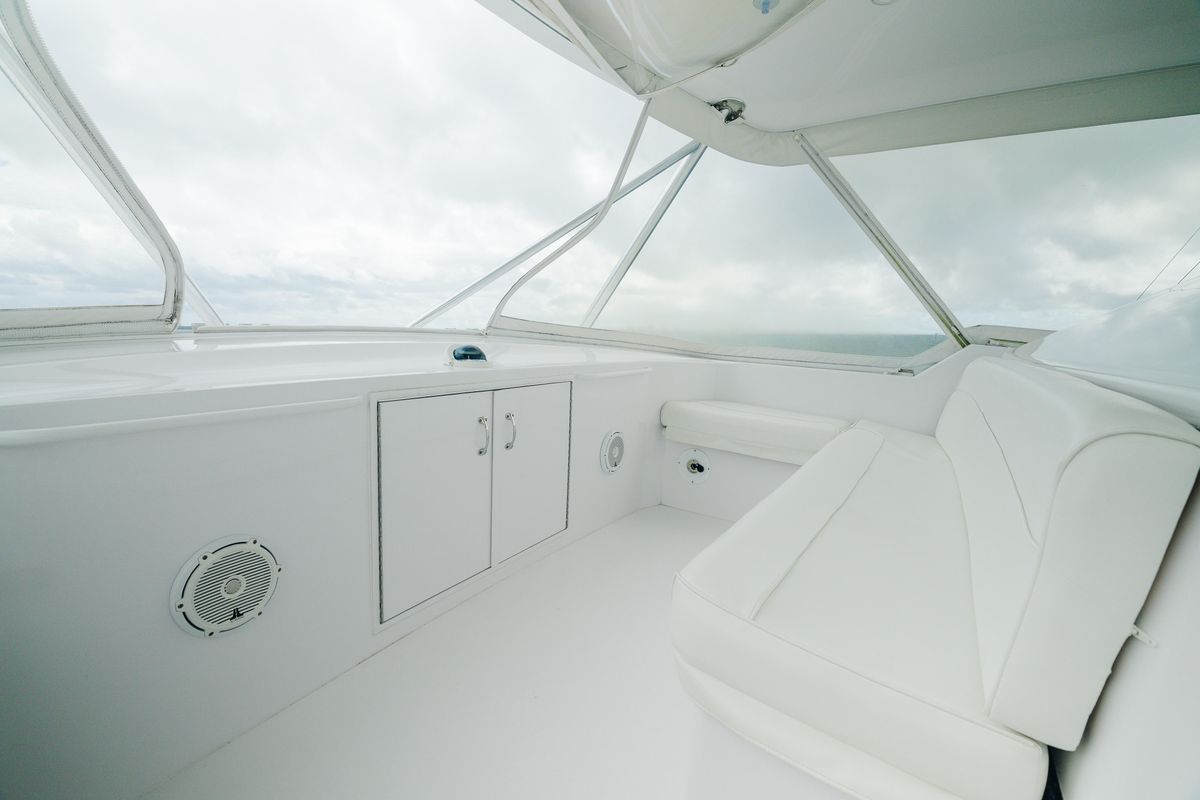 2005 Hatteras 60 