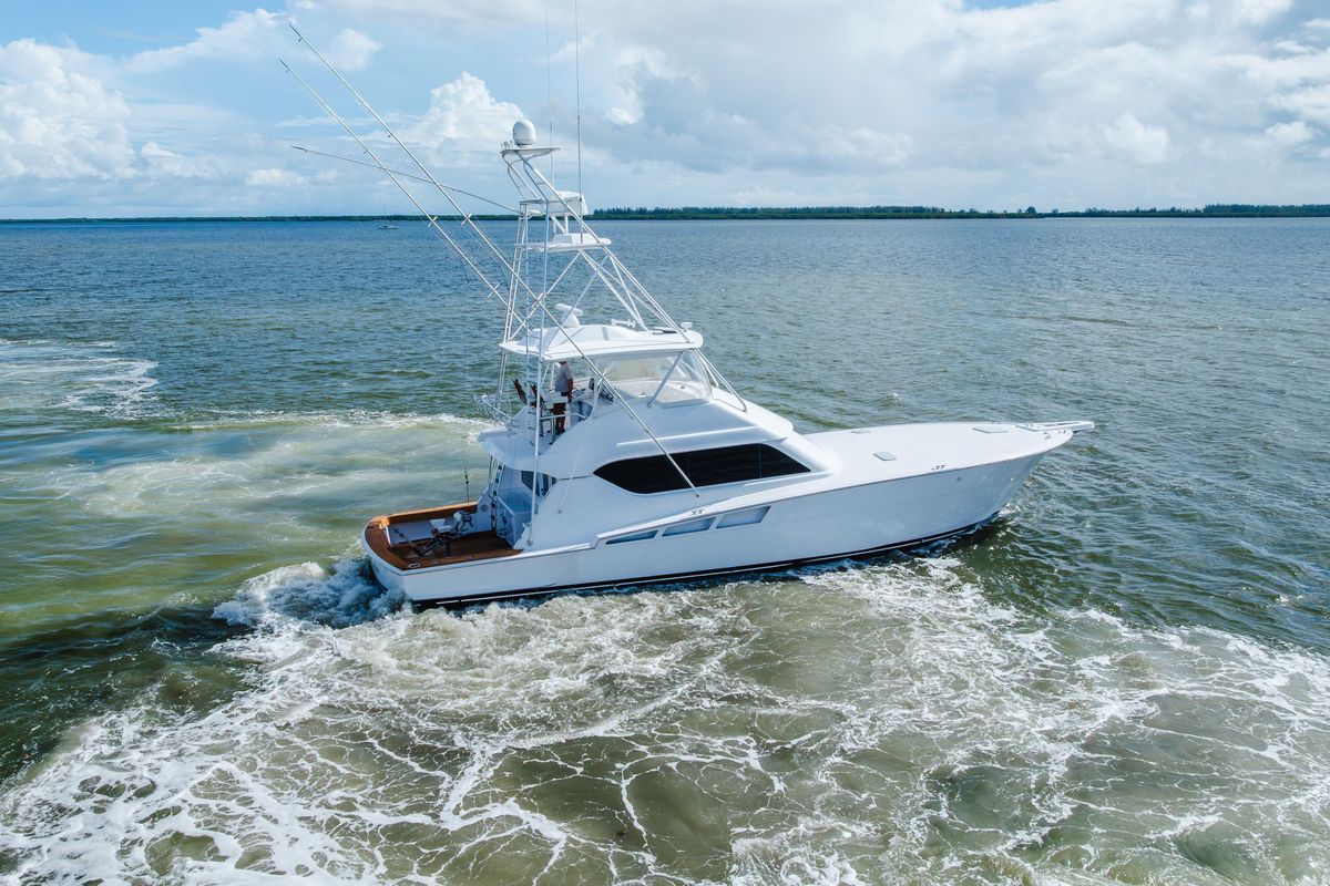 2005 Hatteras 60 