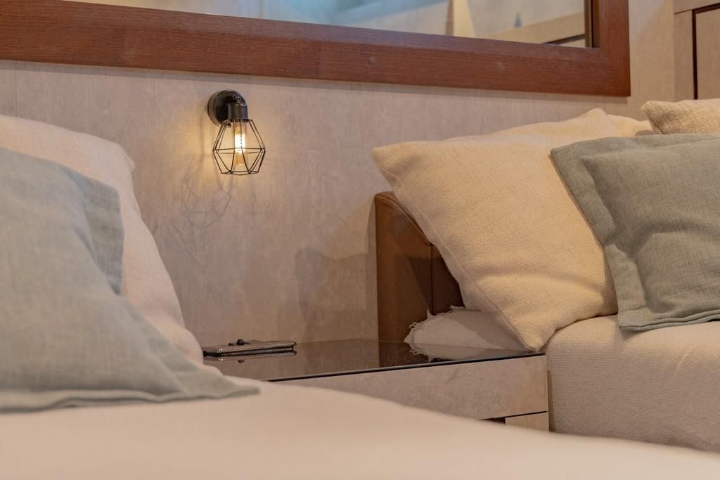 2005 Mangusta 92 