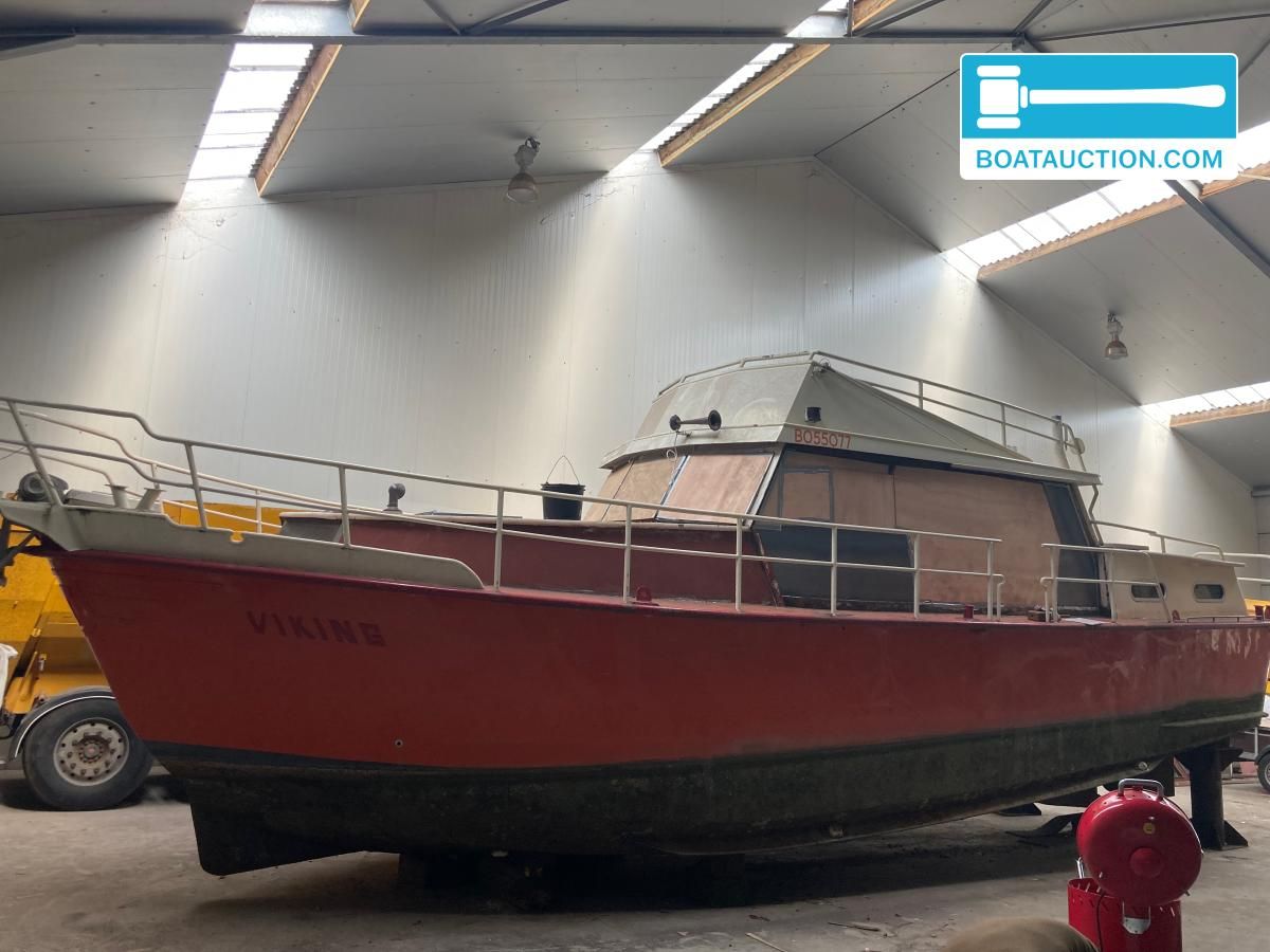 1982 Patrol boat 1200