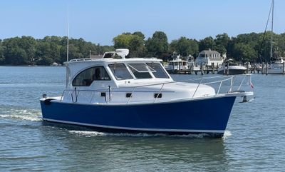 Mainship Pilot 34 Sedan