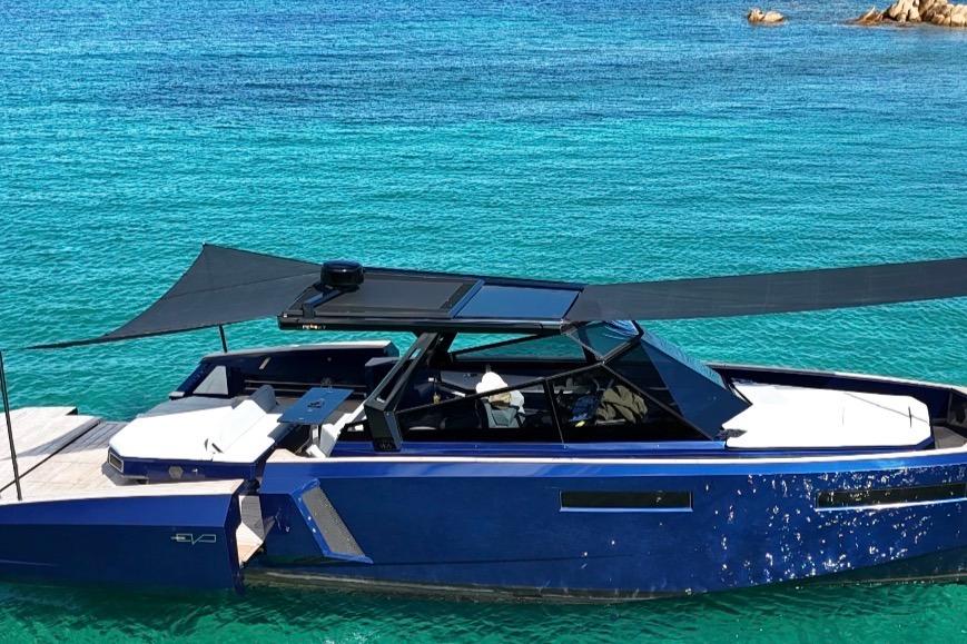 2022 Privateer EVO R4 XT