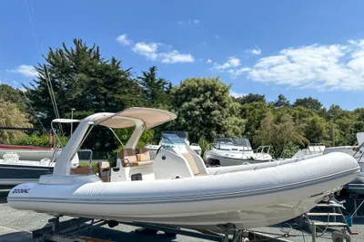 2025 Zodiac Medline 7.5