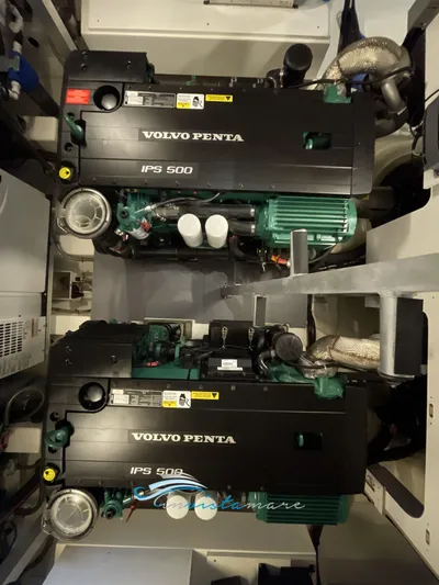  Yacht Photos Pics Prestige 460 motori