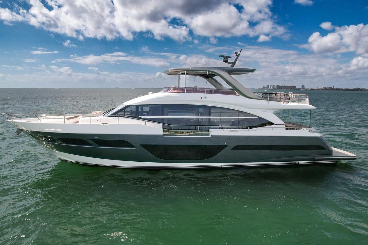2021 Princess 78 