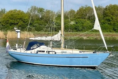 1976 Camper & Nicholsons Nicholson 35