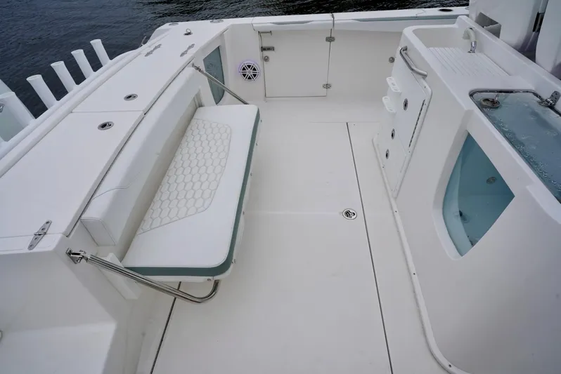 N1168 Yacht Photos Pics 