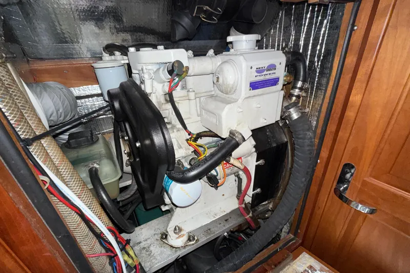 Nino Yacht Photos Pics 