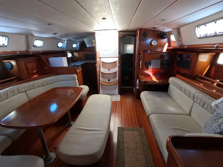 Loa Yacht Photos Pics 