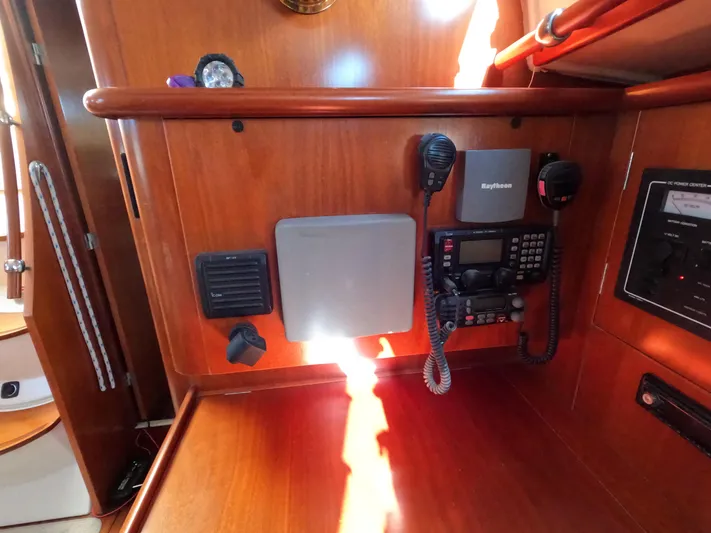 Loa Yacht Photos Pics 