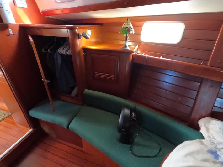 Loa Yacht Photos Pics 