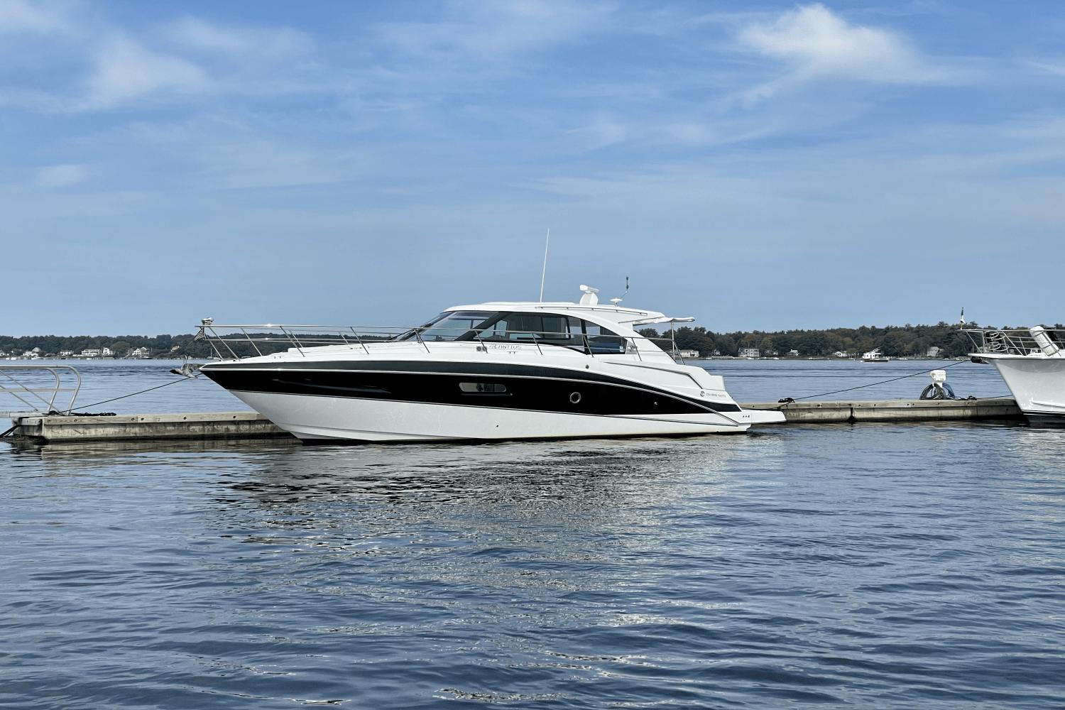 2016 cruisers yachts 41 cantius