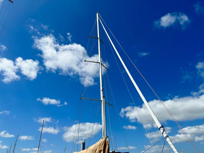 Sparrow Yacht Photos Pics 