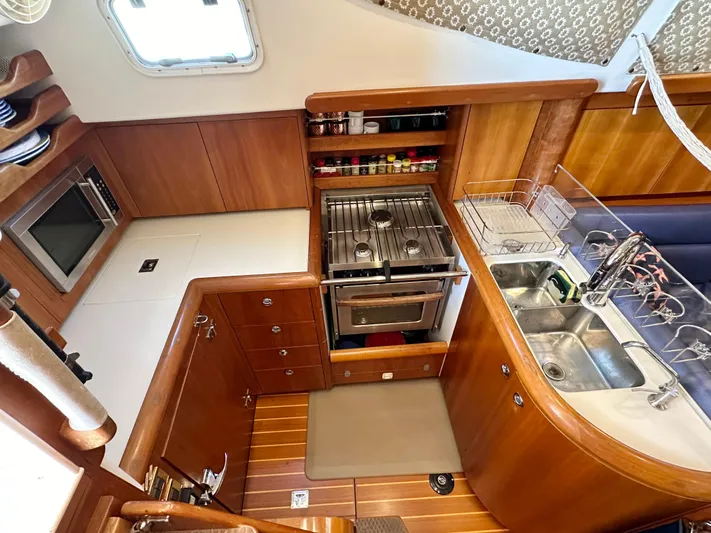 Sparrow Yacht Photos Pics 