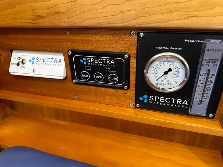 Sparrow Yacht Photos Pics 