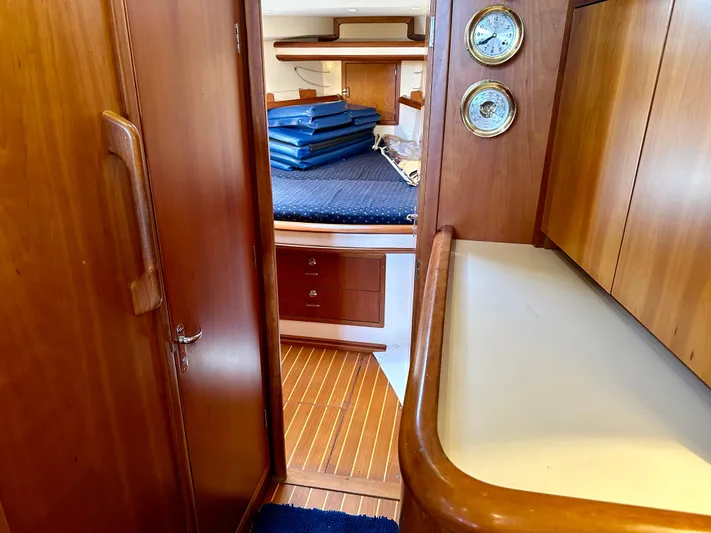 Sparrow Yacht Photos Pics 