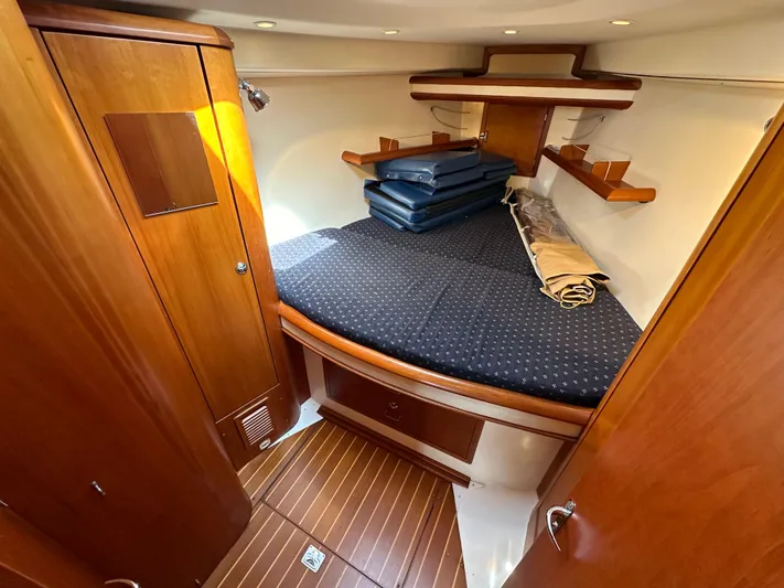 Sparrow Yacht Photos Pics 