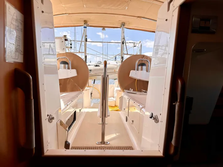 Sparrow Yacht Photos Pics 