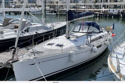 2010 Jeanneau Sun Odyssey 49i