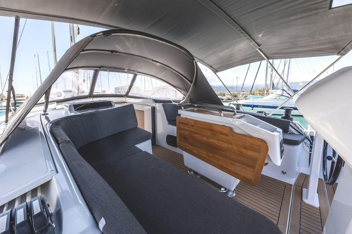 2025 Hanse 46 