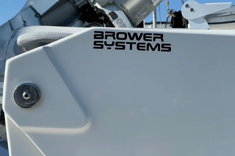 Get Nuts Yacht Photos Pics Close-up of Brower Systems component on 2000 Sea Ray 400 Sedan Bridge yacht.