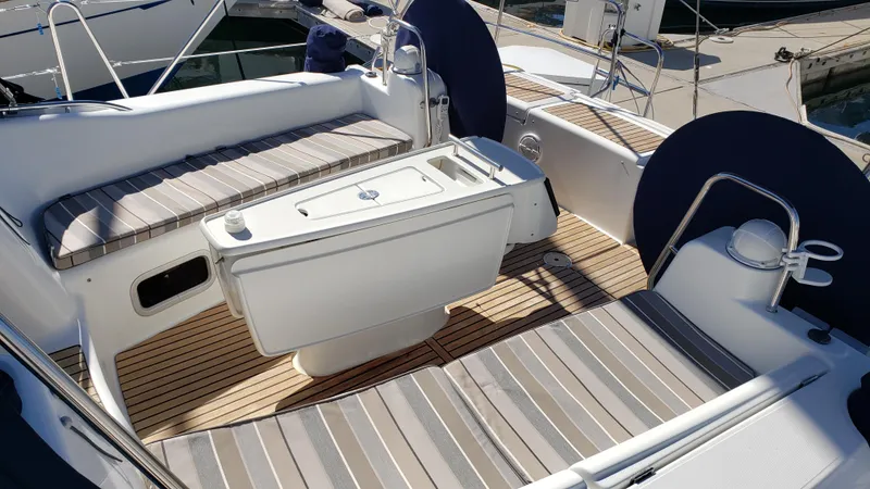 Attitude Adjustment Yacht Photos Pics 