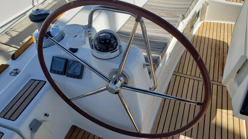 Attitude Adjustment Yacht Photos Pics 