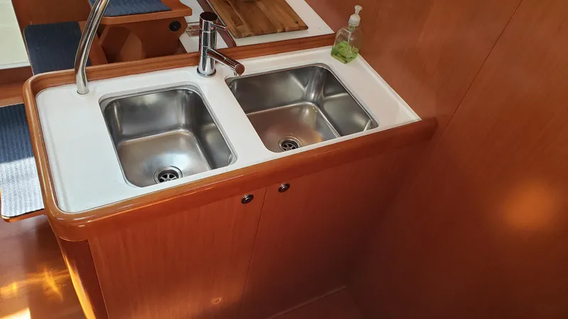 Attitude Adjustment Yacht Photos Pics 