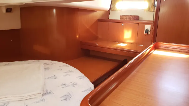 Attitude Adjustment Yacht Photos Pics 