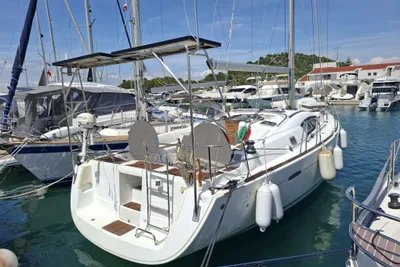 Beneteau Oceanis 40