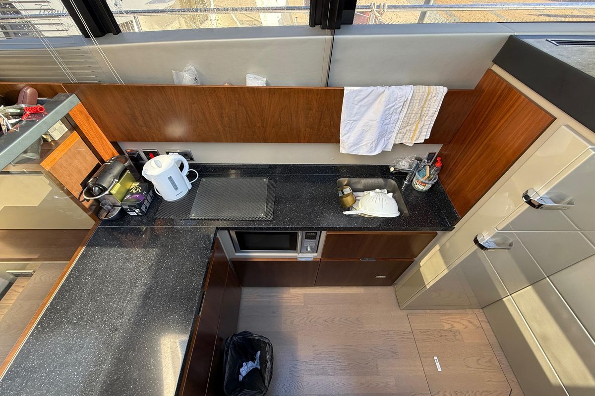 2013 Fairline 63 