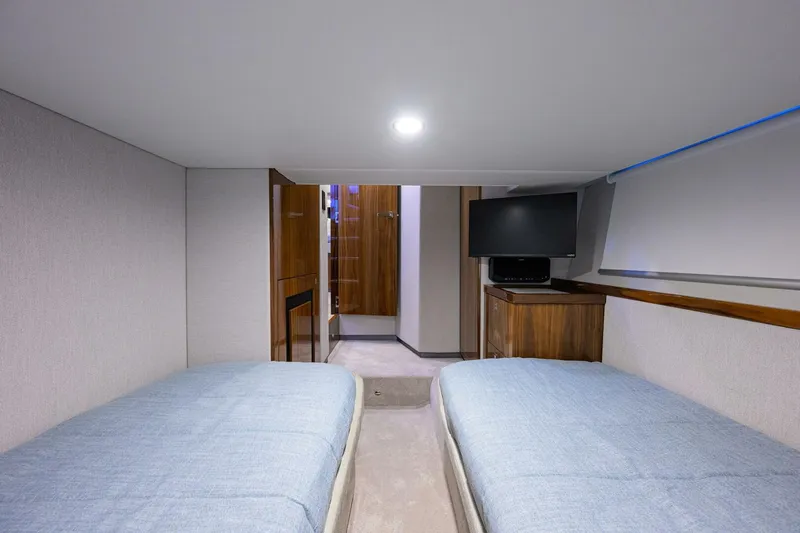  Yacht Photos Pics 2024 Riviera 46 Sports Motor Yacht - Image 81