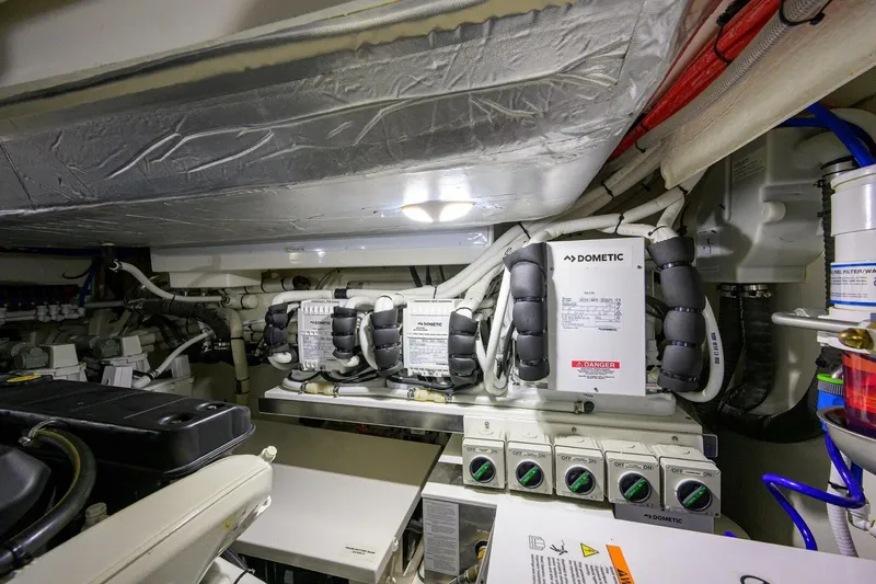  Yacht Photos Pics 2024 Riviera 46 Sports Motor Yacht - Image 98