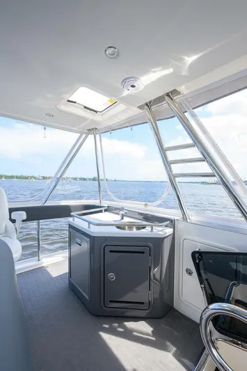  Yacht Photos Pics 2024 Riviera 46 Sports Motor Yacht - Image 47