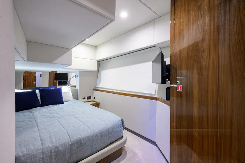  Yacht Photos Pics 2024 Riviera 46 Sports Motor Yacht - Image 89