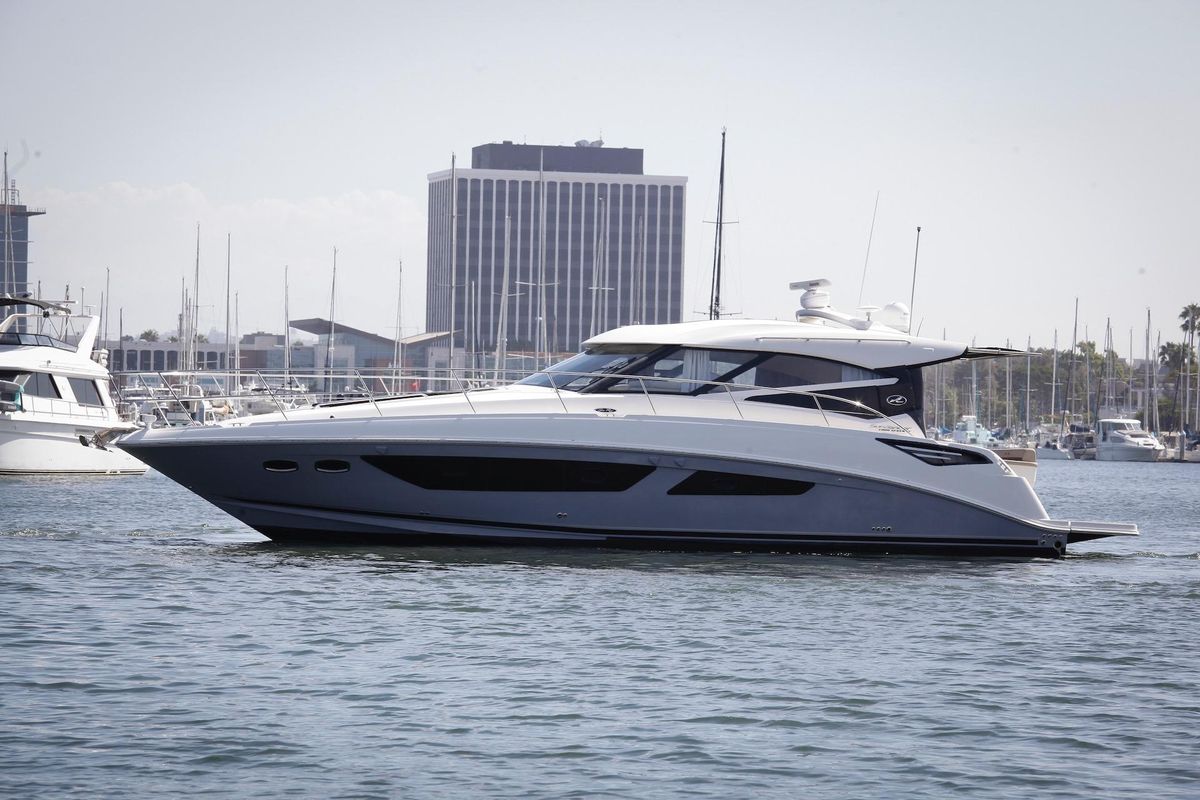 2016 Sea Ray 47 
