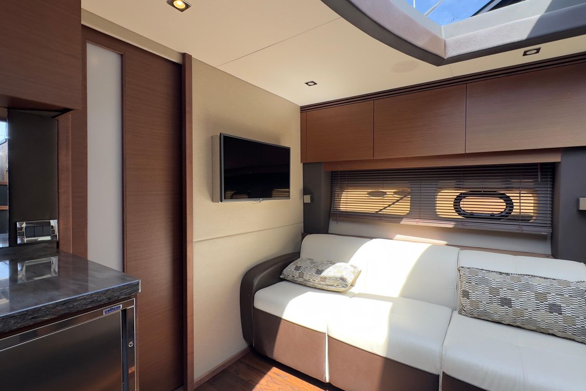 2016 Sea Ray 47 