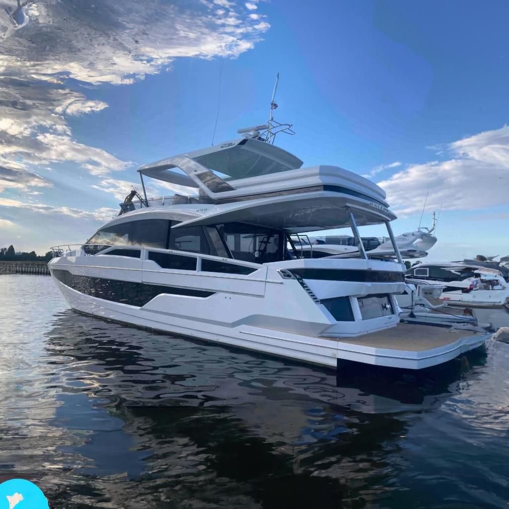 2023 Galeon 68 