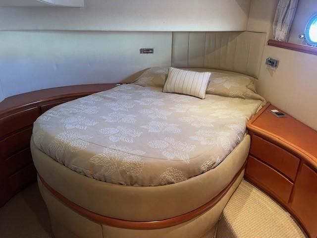 2006 Rodman 56 