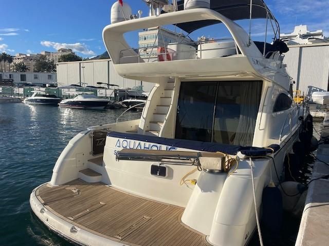 2006 Rodman 56 