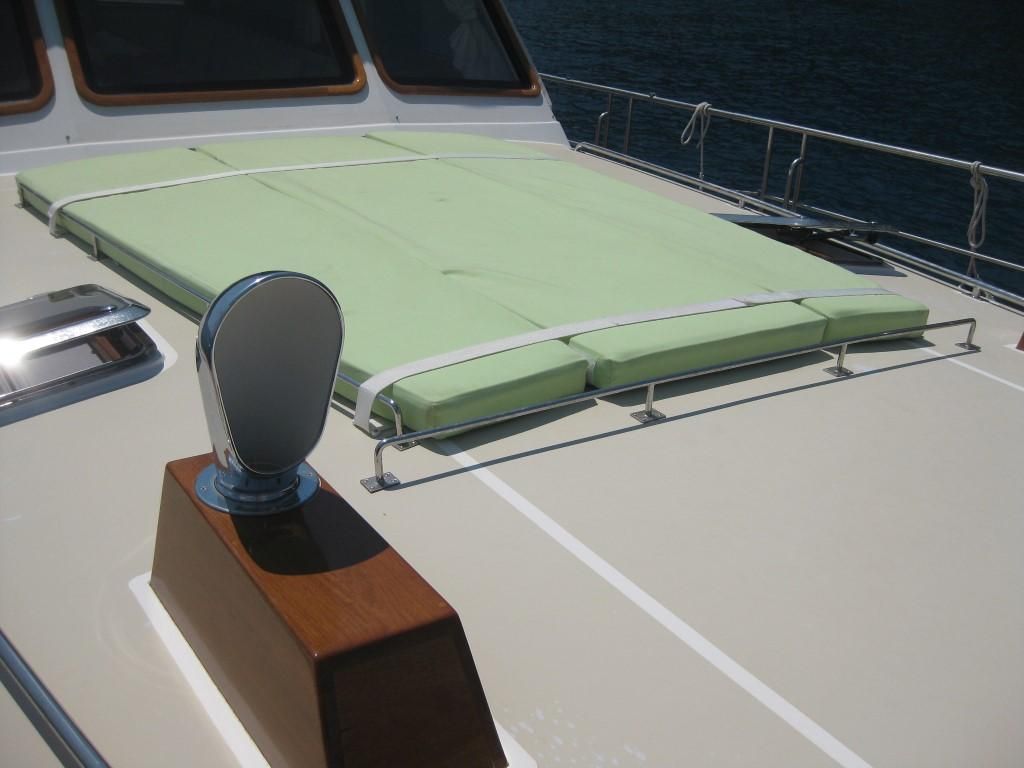 2004 Grand Banks 54 