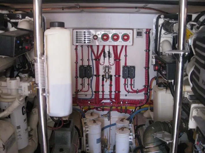  Yacht Photos Pics Battery Swiches