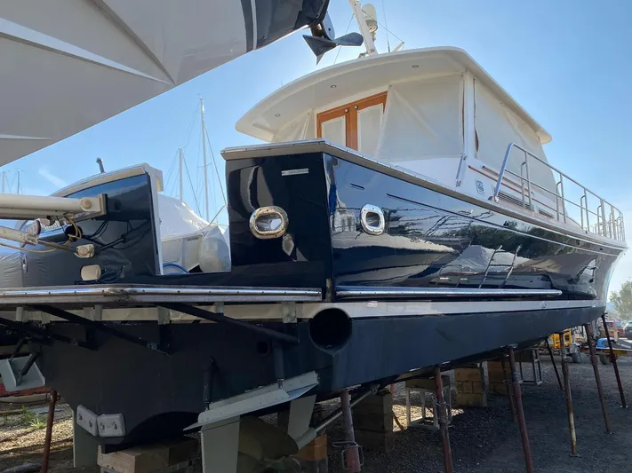  Yacht Photos Pics New Paint December 2023