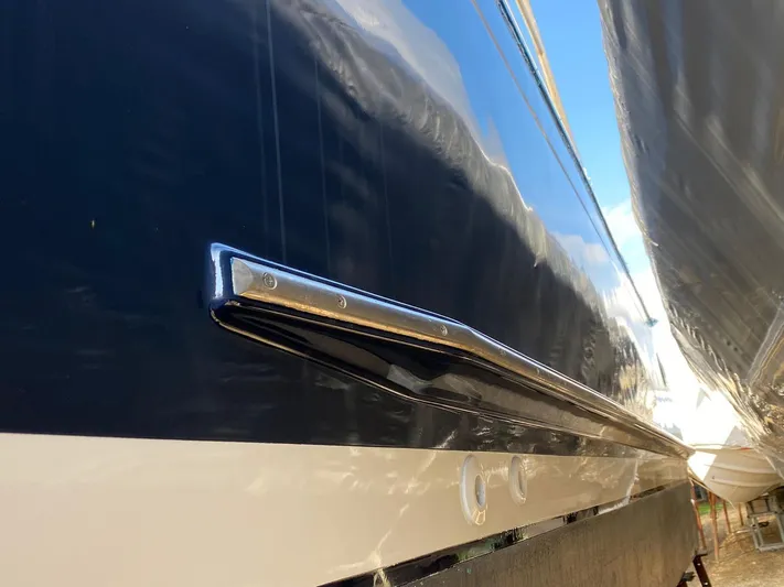  Yacht Photos Pics New Paint December 2023