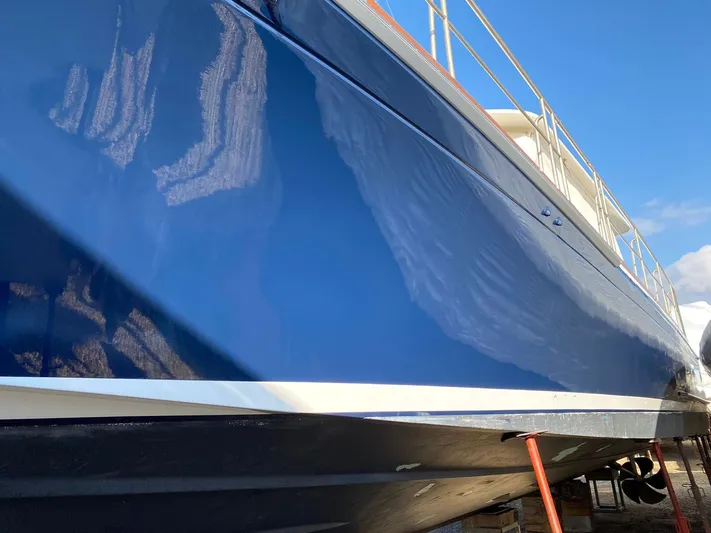  Yacht Photos Pics New Paint December 2023